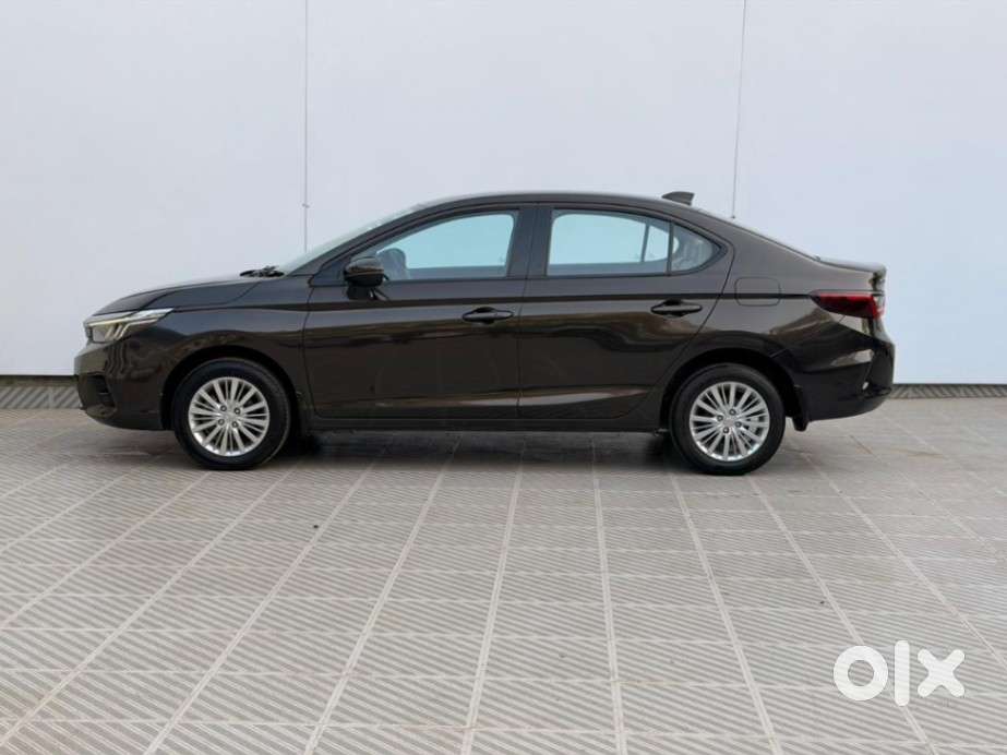 Honda City 1.5 V 5th Gen I-vtec Mt, 2021, Petrol