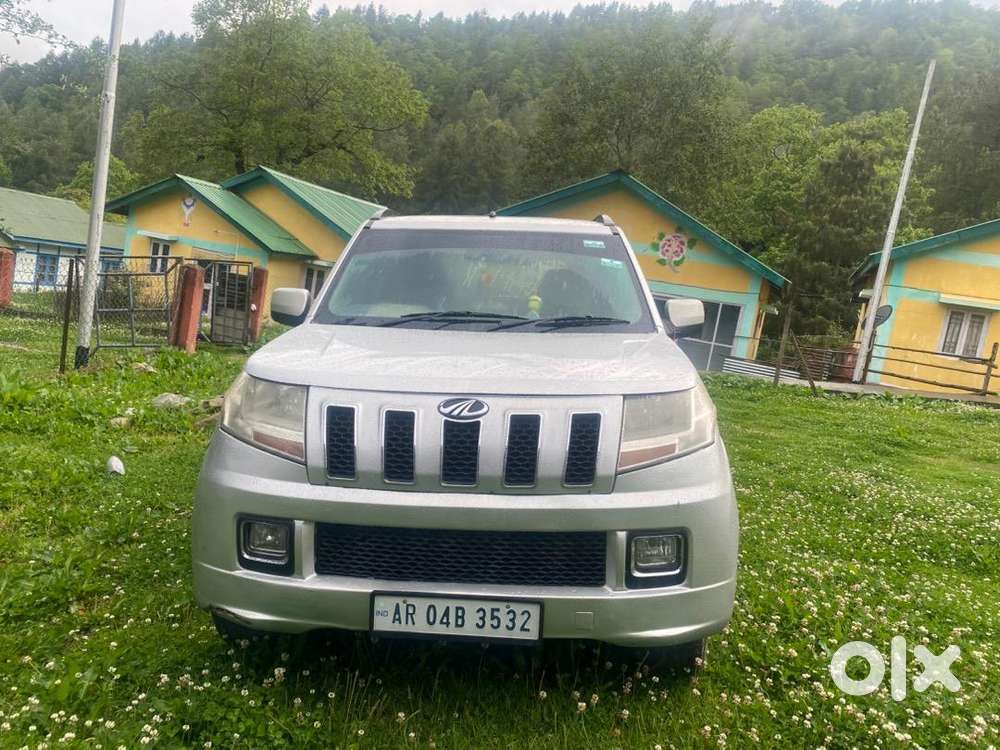 Mahindra Tuv 300 2015 Diesel Well Maintained