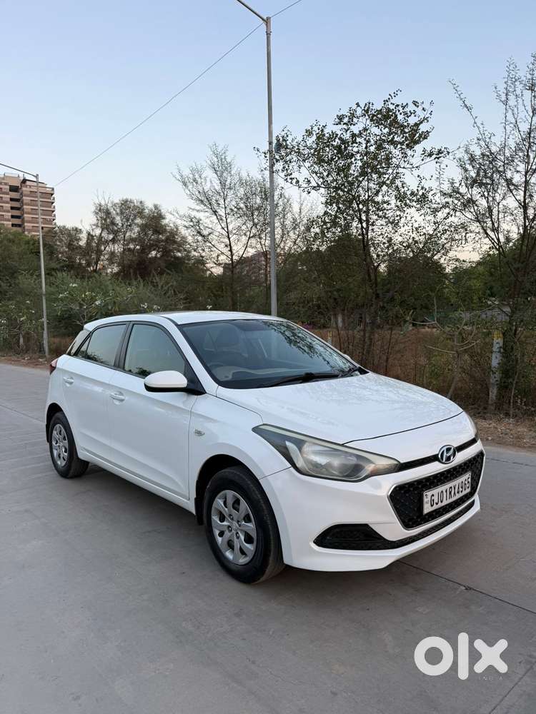 Hyundai I20 Petrol Cvt Magna Executive, 2017, Petrol