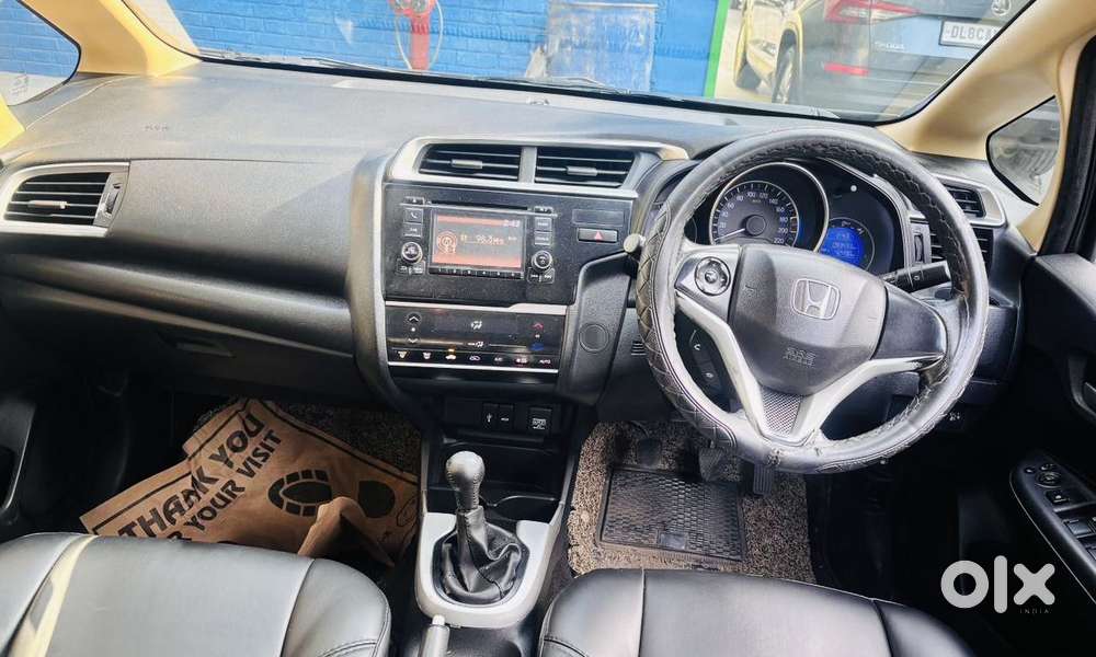 Honda Jazz V Mt Privilege, 2017, Petrol