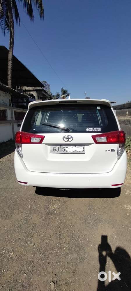 Toyota Innova Crysta 2.8 Gx At 8s, 2016, Diesel