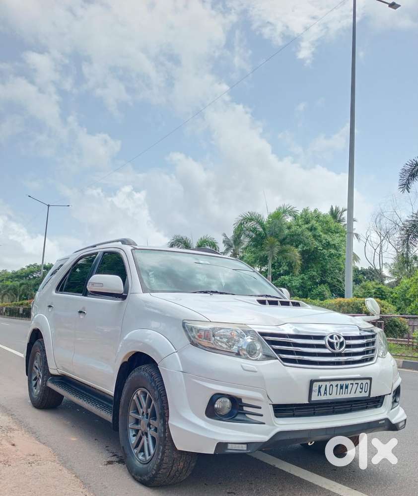 Toyota Fortuner, 2015