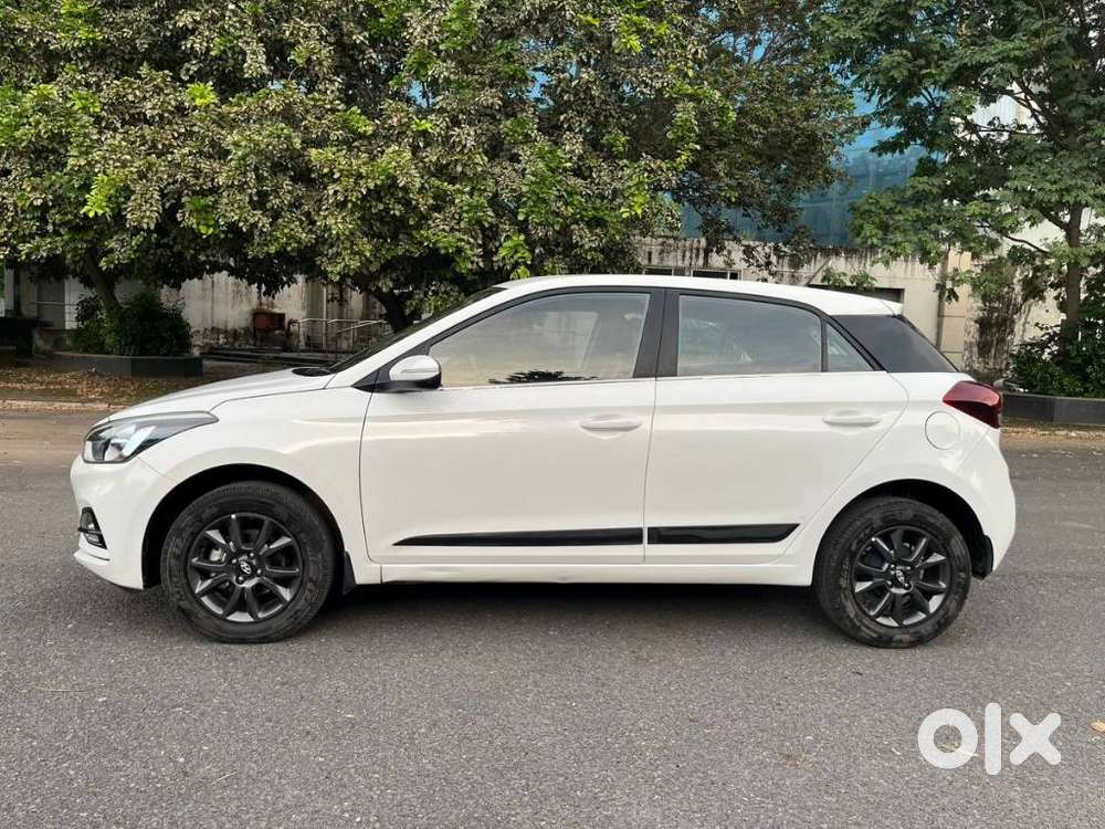 Hyundai Elite I20 Sportz Plus, 2020, Petrol