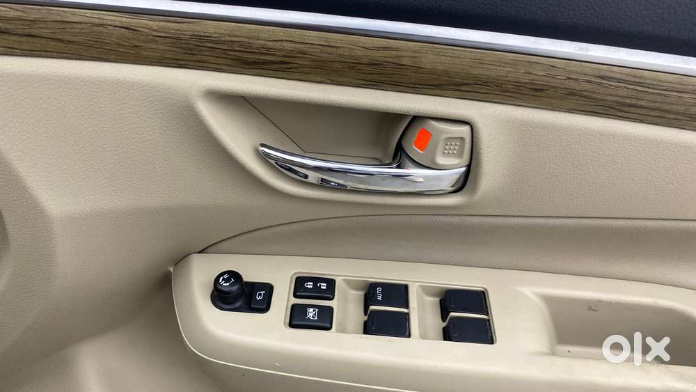 Maruti Suzuki Ciaz 1.5 Alpha Shvs Petrol, 2018, Petrol