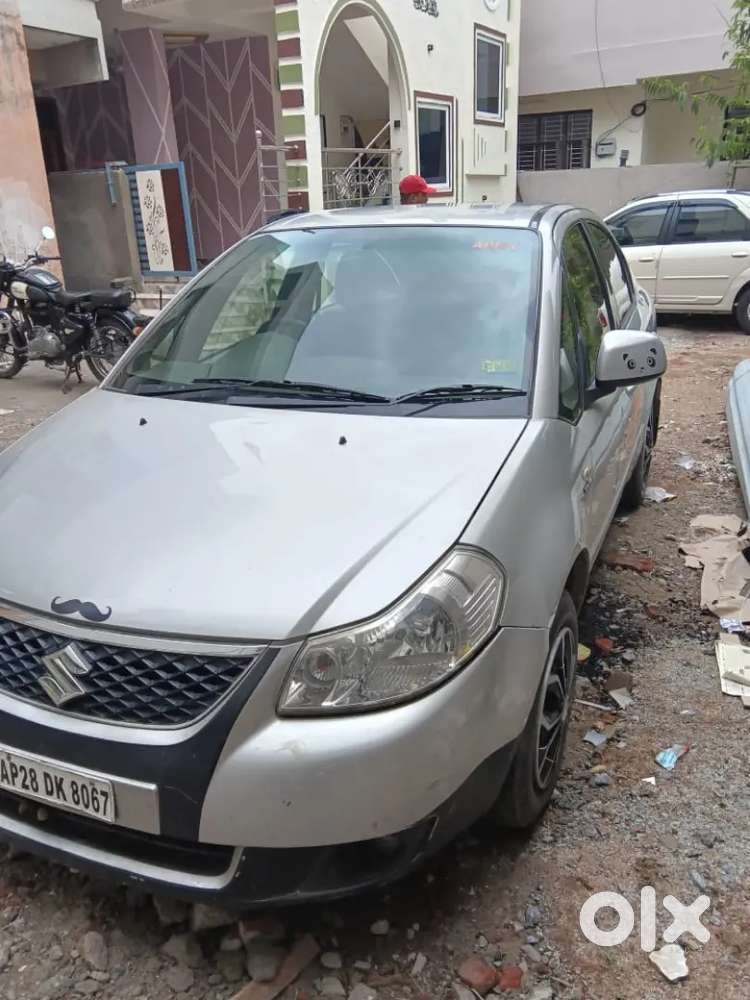 Maruti Suzuki Sx4 2013