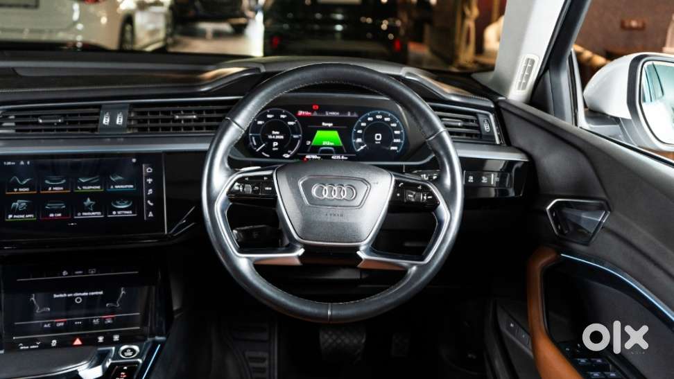 Audi E-tron 55, 2021, Electric