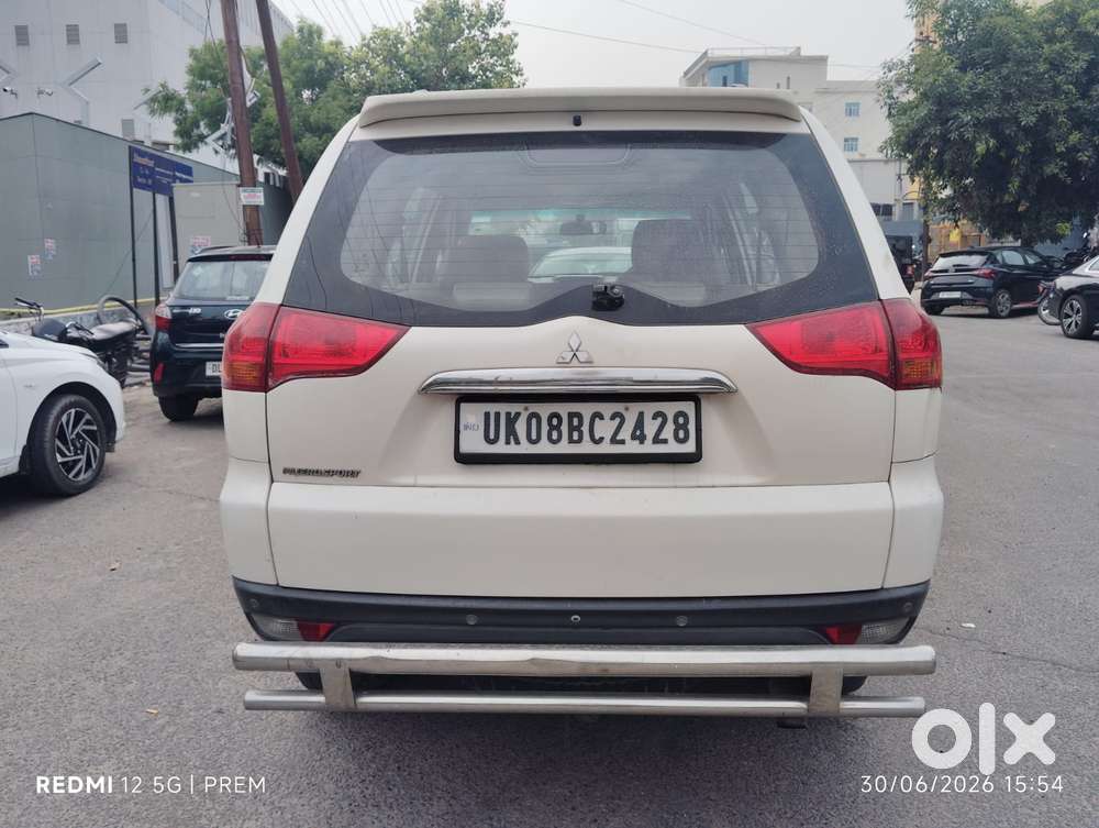 Mitsubishi Pajero Sport 2.5 Manual, 2013, Diesel