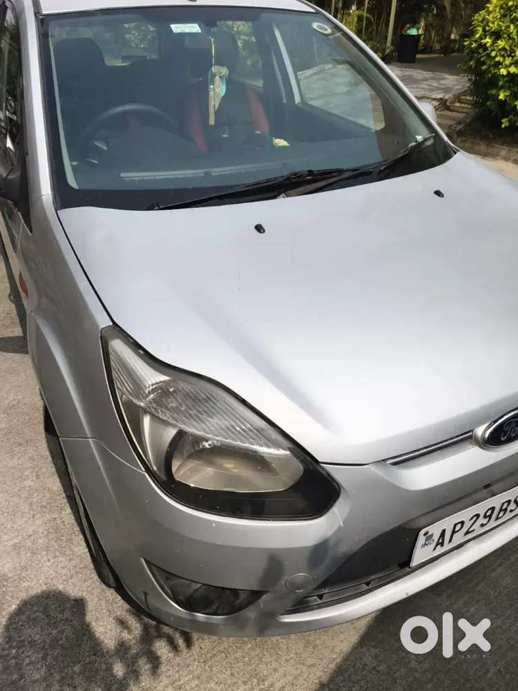 Ford Figo 2012 Petrol Manual