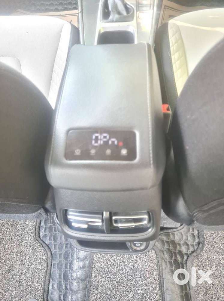 Hyundai Creta 1.5 Mpi Sx Petrol Ivt, 2023, Petrol