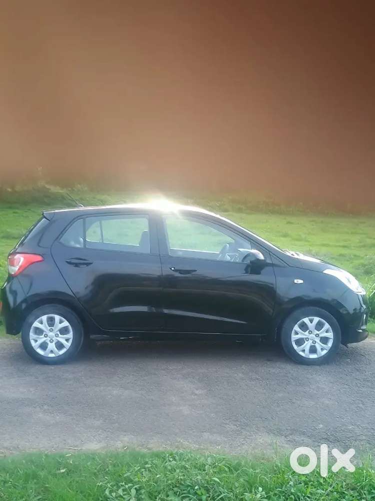 Hyundai Grand I10 Sportz 2014