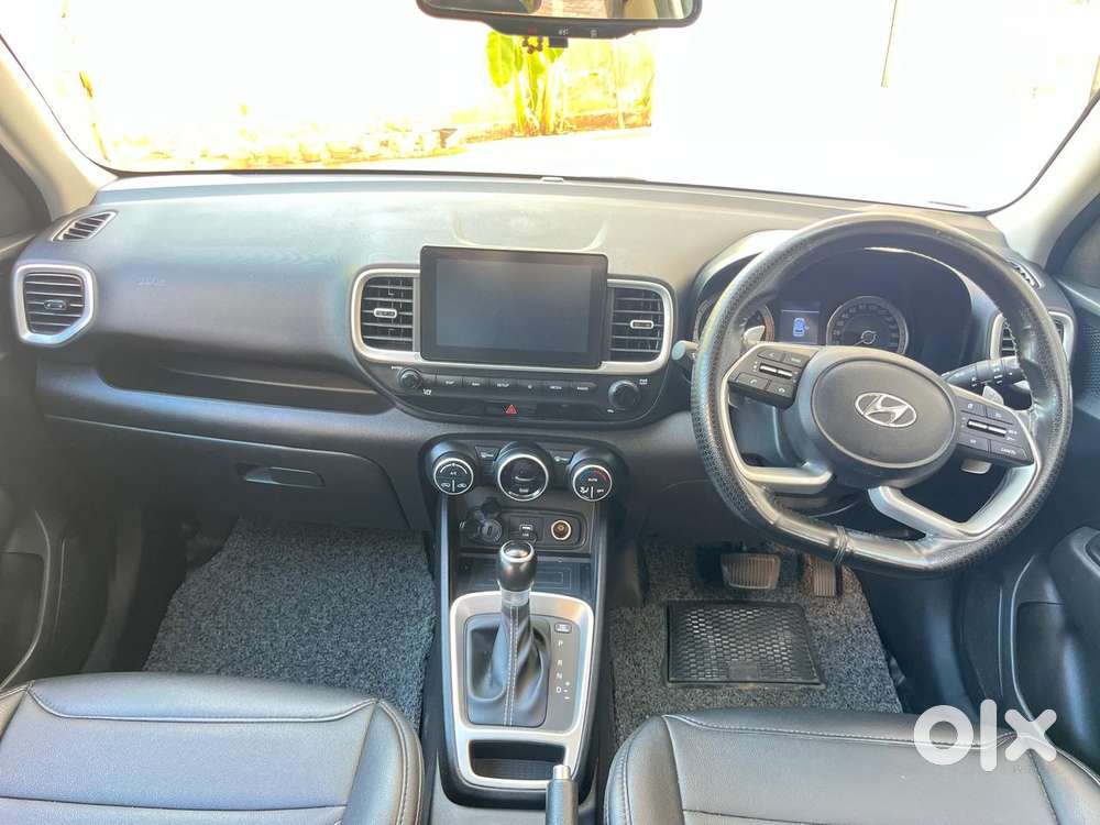Hyundai Venue S Turbo Dct, 2021, Petrol