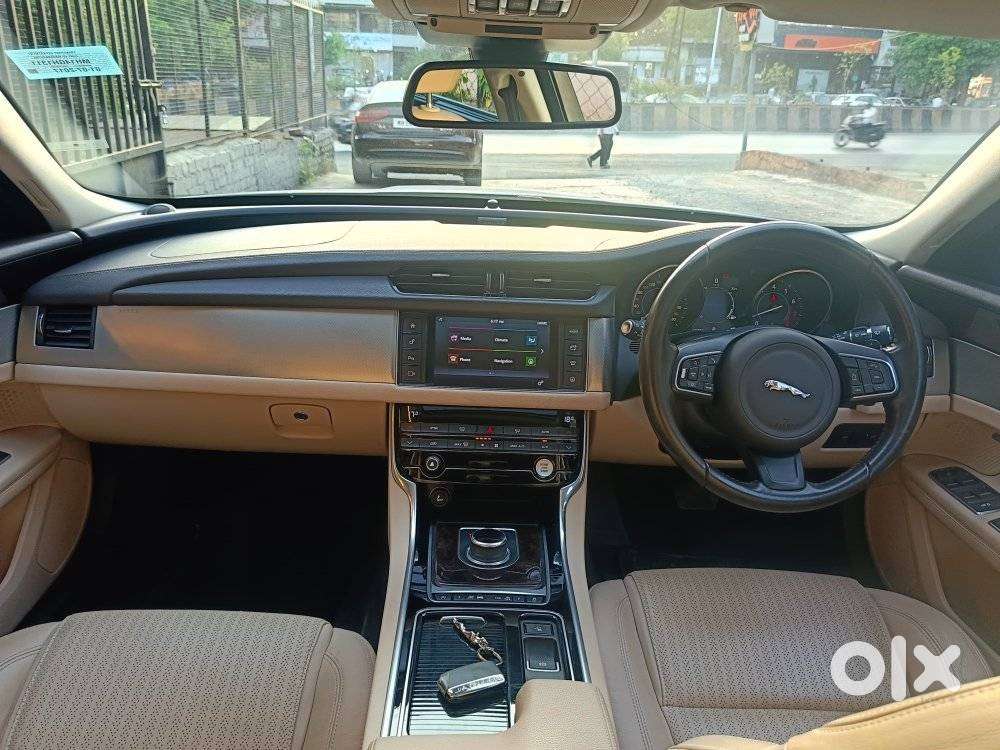 Jaguar Xf 2.0 Petrol Prestige, 2017, Petrol
