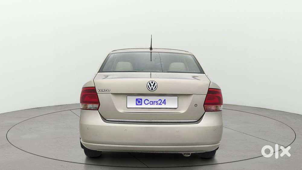 Volkswagen Vento Petrol Highline, 2014, Petrol