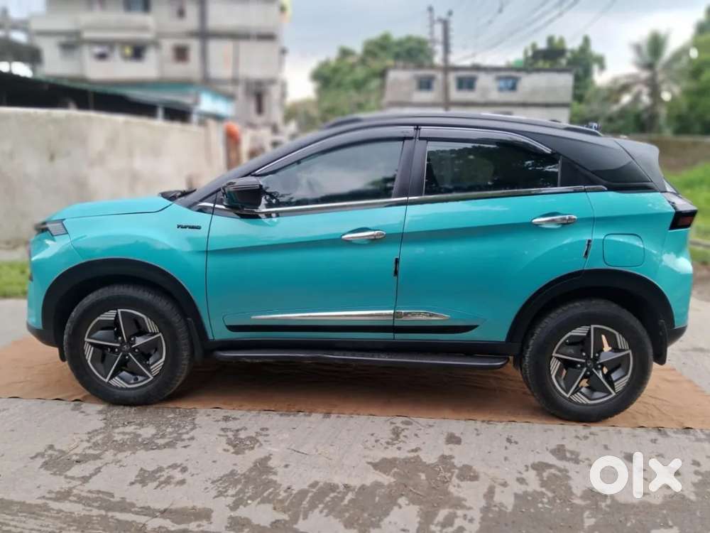 Tata Nexon Creative Plus 1.2 Revotron Petrol 6 Mt Dt, 2024, Petrol