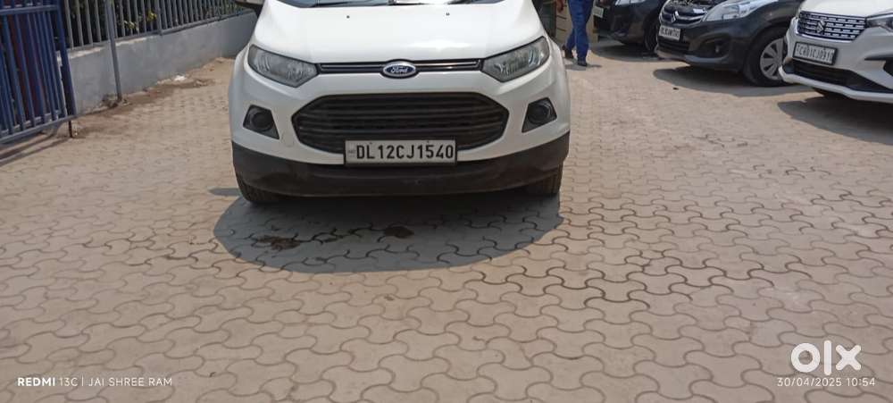 Ford Escort, 2015, Petrol