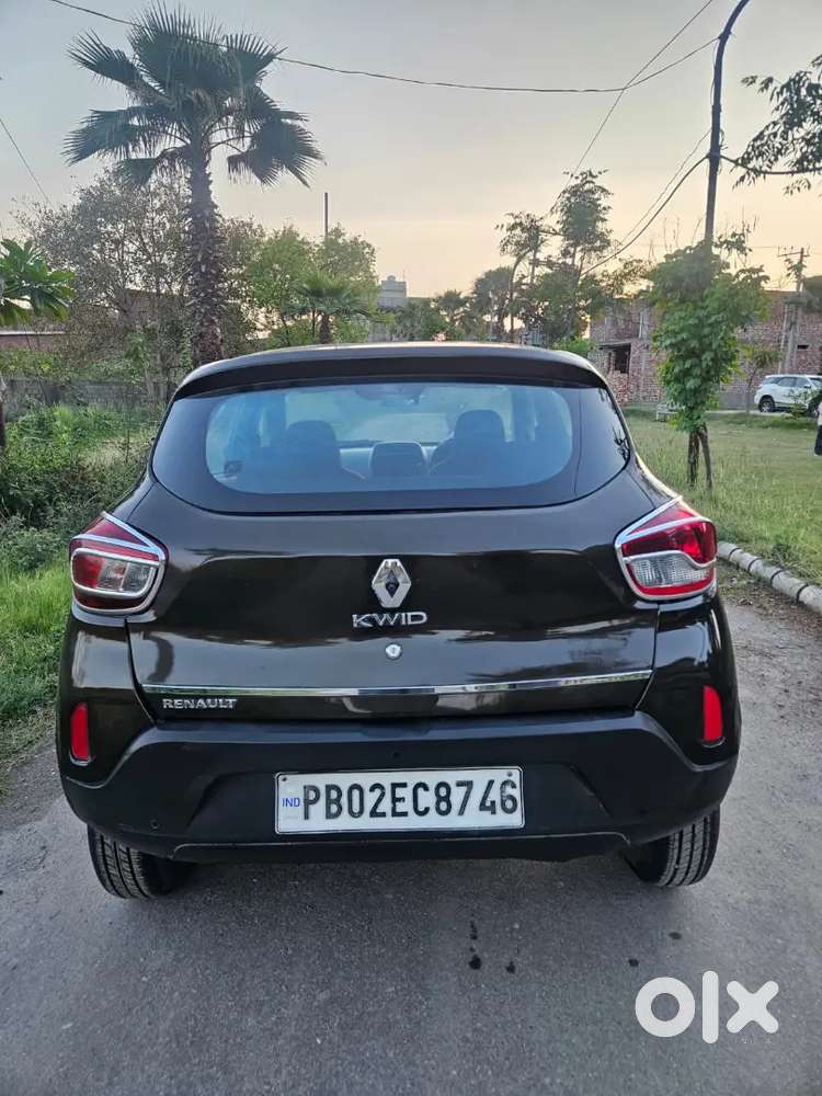 2021 Model Kwid 
Rxt Optional Top Model
4 Power Window