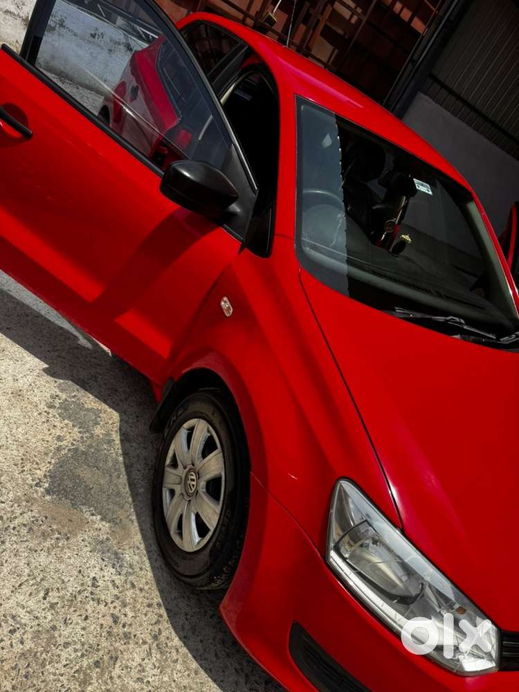 Volkswagen Polo Petrol 2011