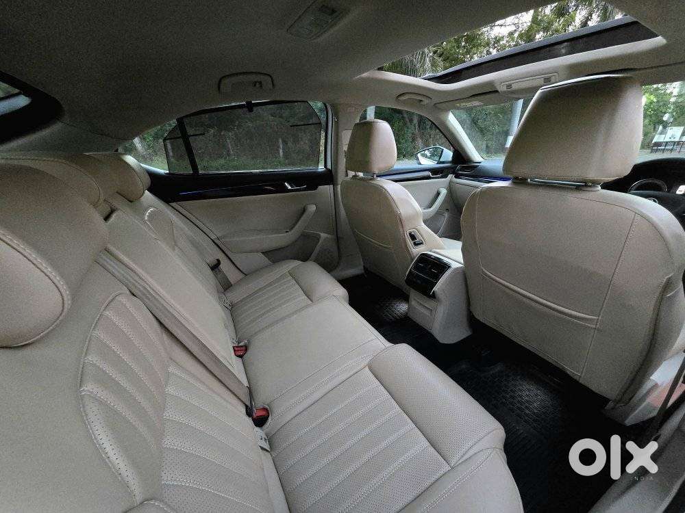 Skoda Superb L&k 2.0 Tdi At, 2020, Diesel