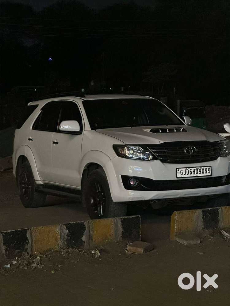Toyota Fortuner Diesel Well Maintained