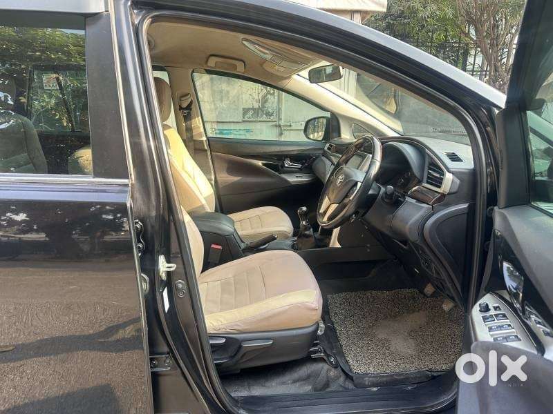 Toyota Innova Crysta