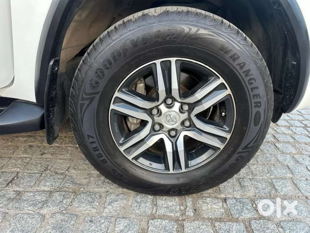 Toyota Fortuner 4x2 At 2.8 Diesel, 2017, Diesel