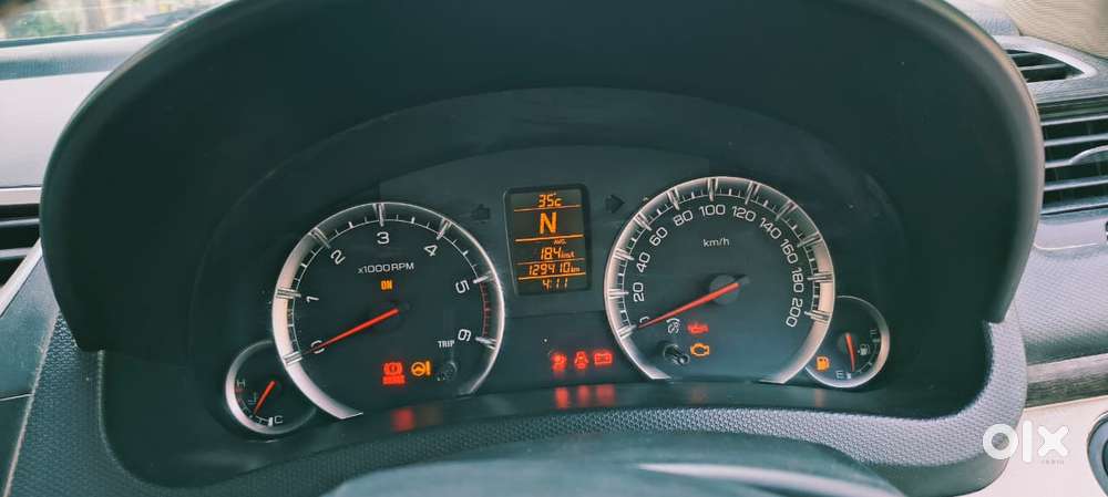 Maruti Suzuki Swift Dzire Amt Zdi, 2018, Diesel
