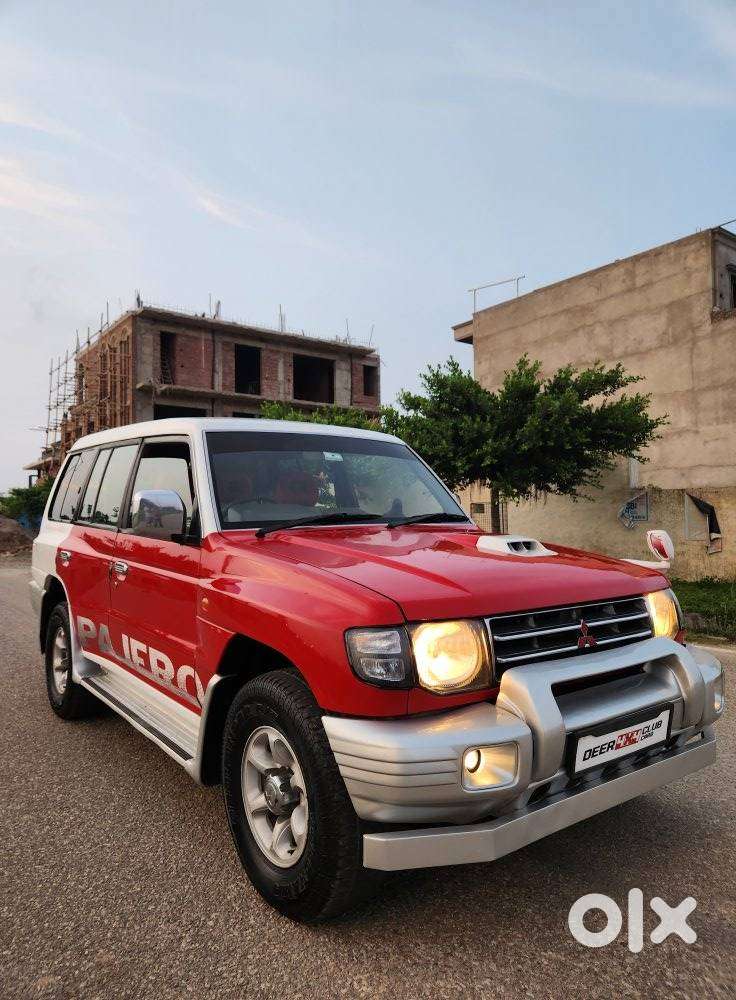 Mitsubishi Pajero 2.8 Sfx Bsiv Dual Tone, 2011, Diesel