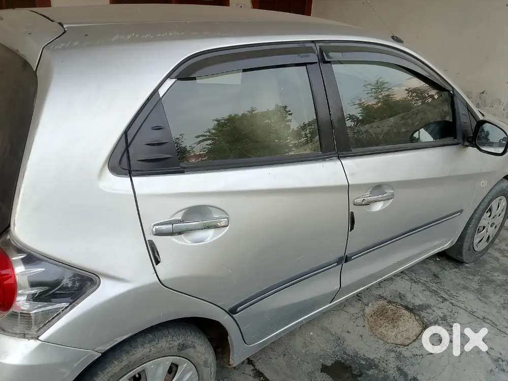 Honda Brio Mt 2014