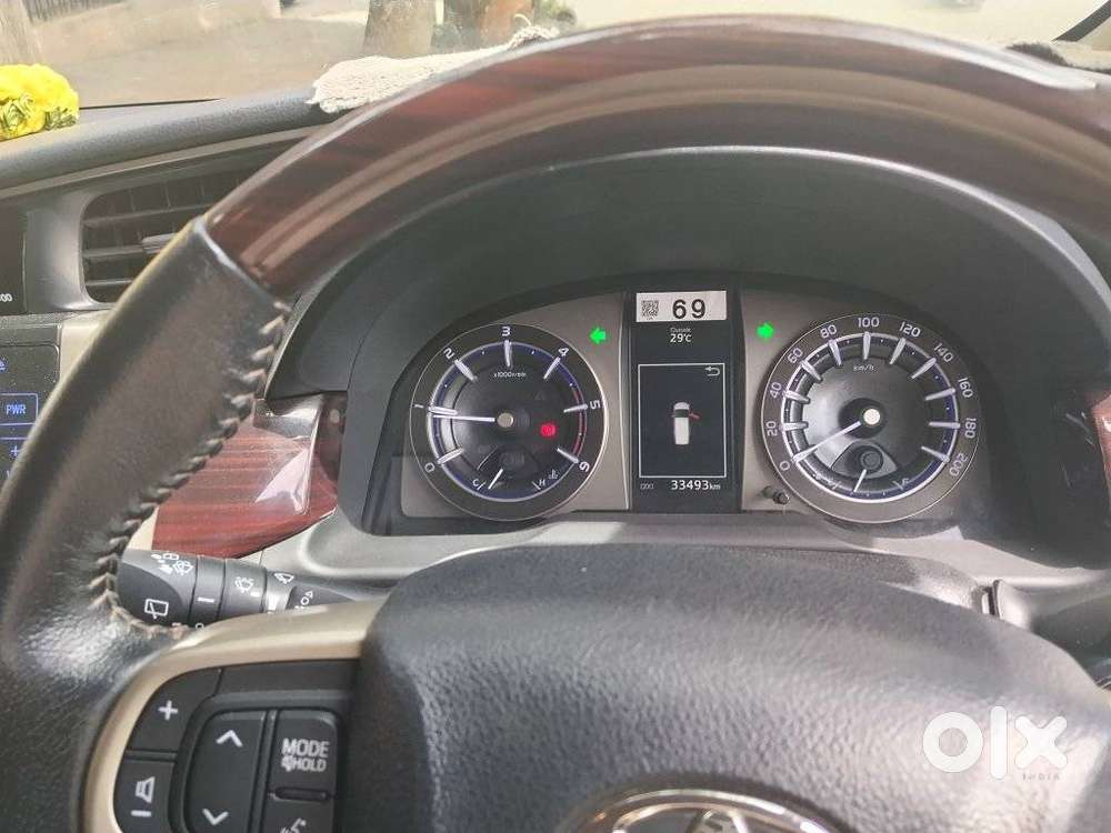 Toyota Innova Crysta 2.8 Z, 2017, Diesel