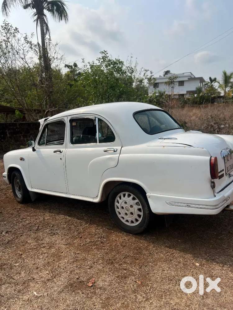 Ambassador Ambassador 2009 Diesel 125000 Km Driven