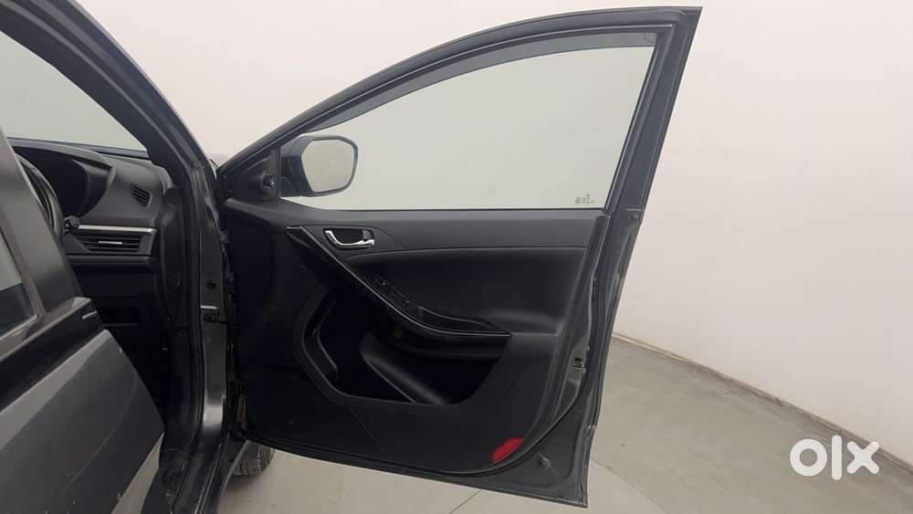 Tata Nexon Fearless Plus S 1.2 Revotron Petrol 7 Dca  Dt, 2024, Petr..