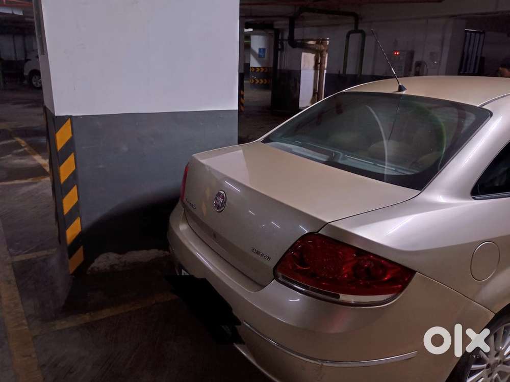 Fiat Linea Petrol Manual 2009 Year
