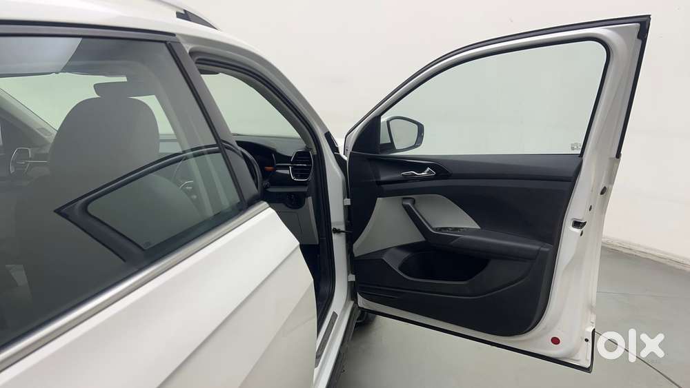 Skoda Kushaq Style 1.0l Tsi Mt, 2023, Petrol