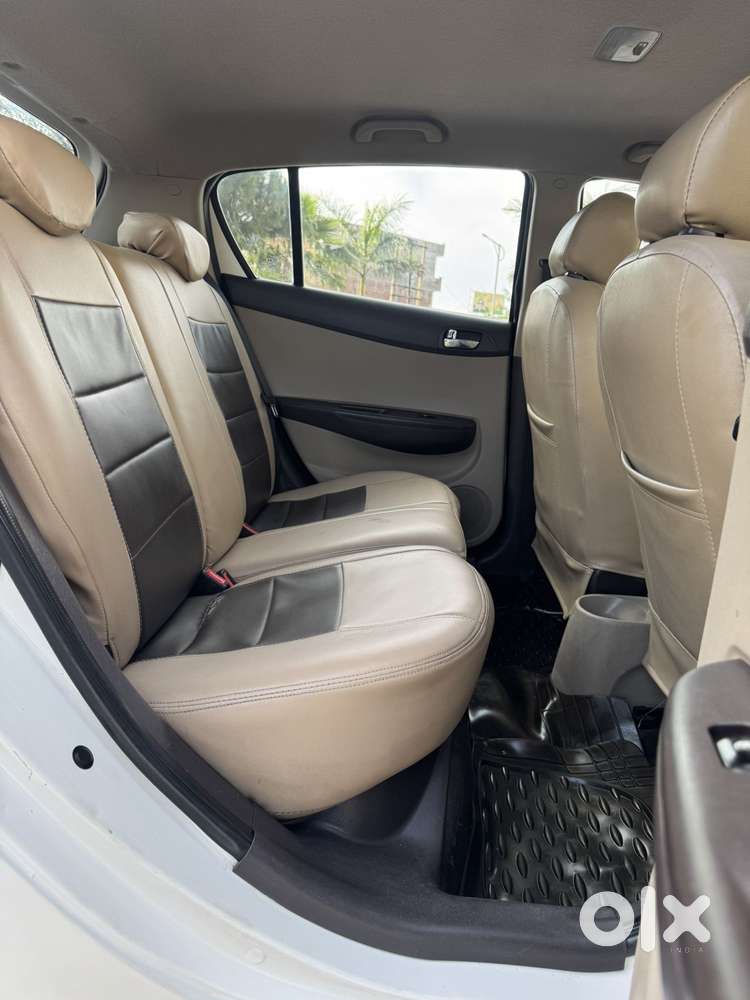 Hyundai I20 2015-2017 Sportz Option 1.4 Crdi, 2012, Diesel