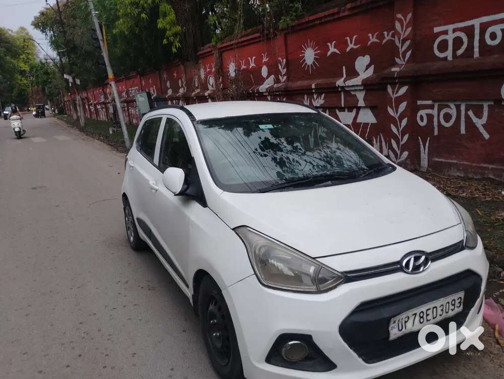 Hyundai Grand I10 2015 Diesel 80000 Km Driven