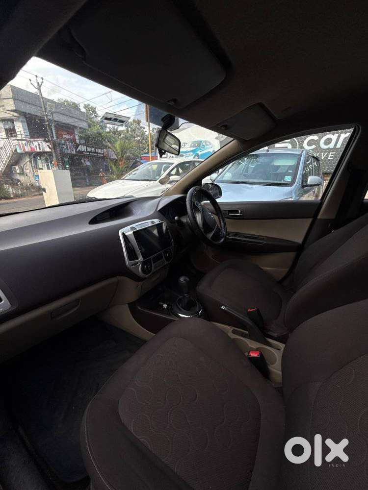 Hyundai I20 Sportz 1.2 Bs-iv, 2011, Diesel