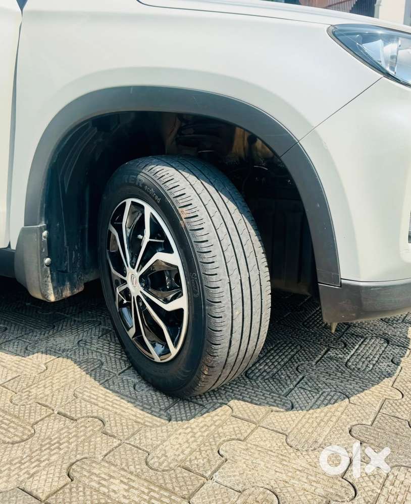 Maruti Suzuki Vitara Brezza 1.5 Lxi, 2021, Petrol