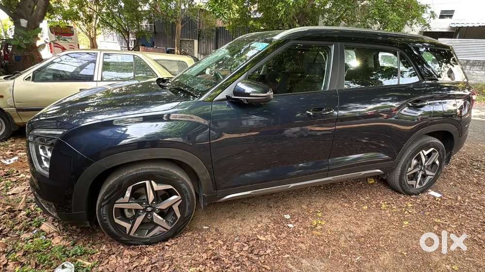 Hyundai Alcazar 7 seater diesel engine and manual transmission
