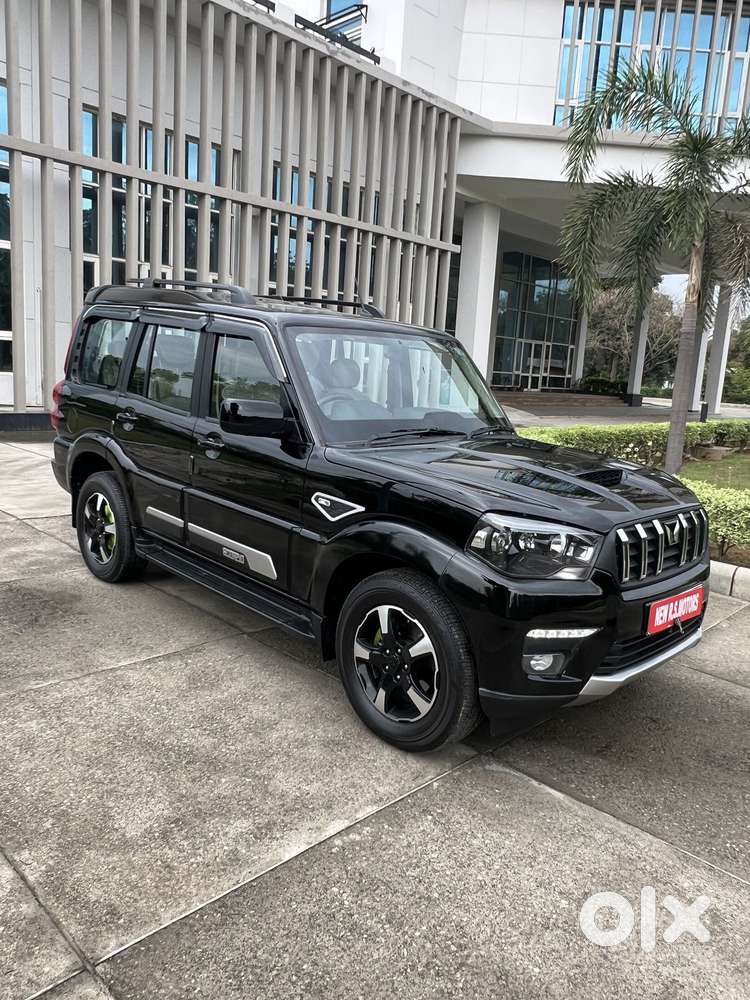 Mahindra Scorpio Classic 2.2 S 11 Mt 7 Cc, 2024, Diesel