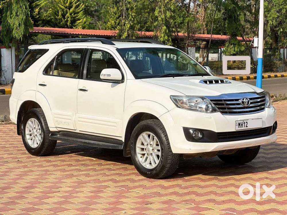 Toyota Fortuner 3.0 4x4 Manual, 2013, Diesel