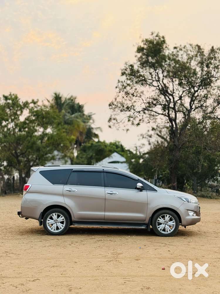 Toyota Innova Crysta 2.4 Z 7 Str, 2016, Diesel