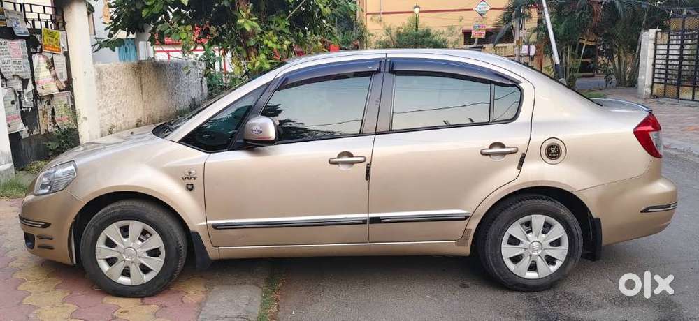 Maruti Suzuki Sx4 Vxi Bsiv, 2011, Petrol