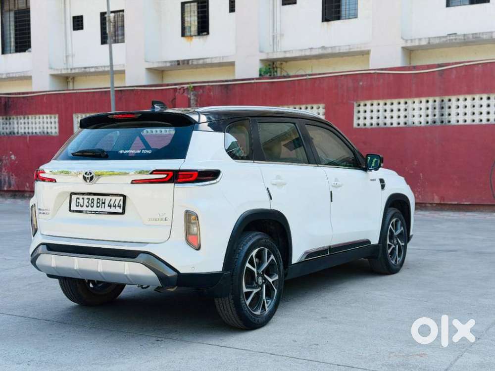 Toyota Urban Cruiser Hyryder 1.5 V Hybrid, 2024, Petrol