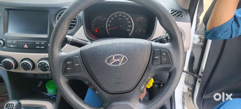 Hyundai Grand I10 Sportz Petrol 2017