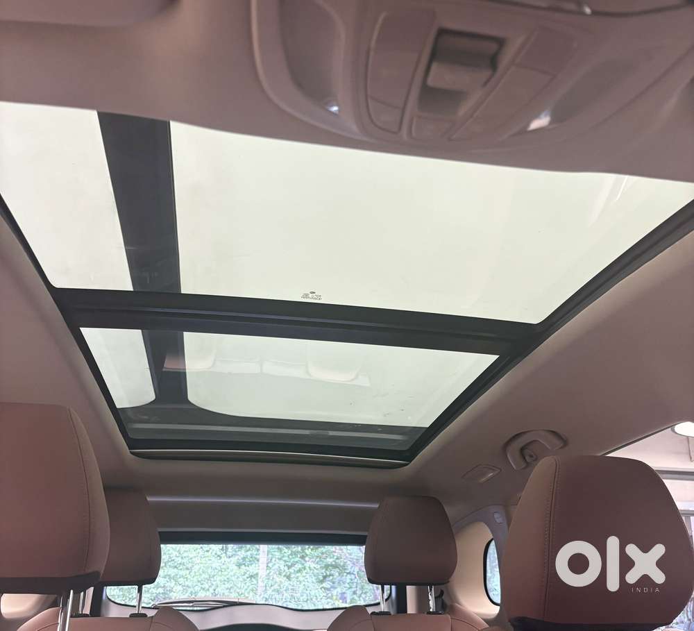 Mg Hector Plus Sharp Pro 1.5 Turbo Petrol Cvt 7 Str, 2023, Petrol