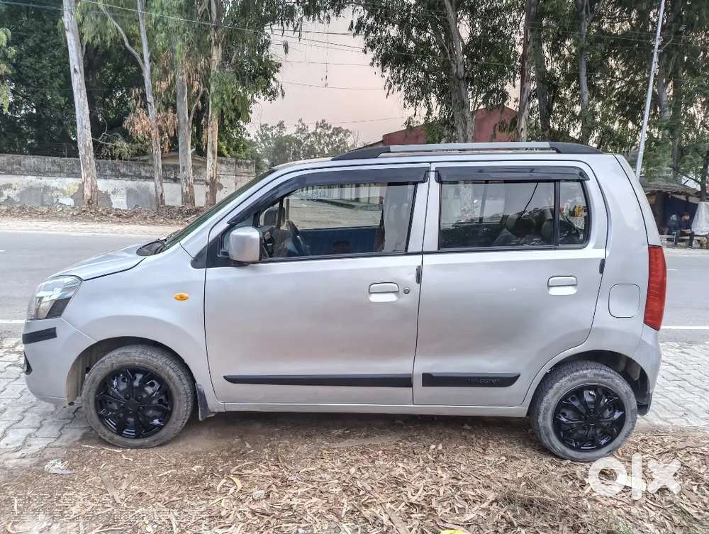Maruti Suzuki Wagon R 2012 Petrol Well Maintained