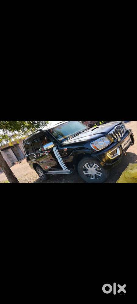 Mahindra Scorpio Lx Black Colour Mhawk 2.2 Litre Powerful Turbo Engine