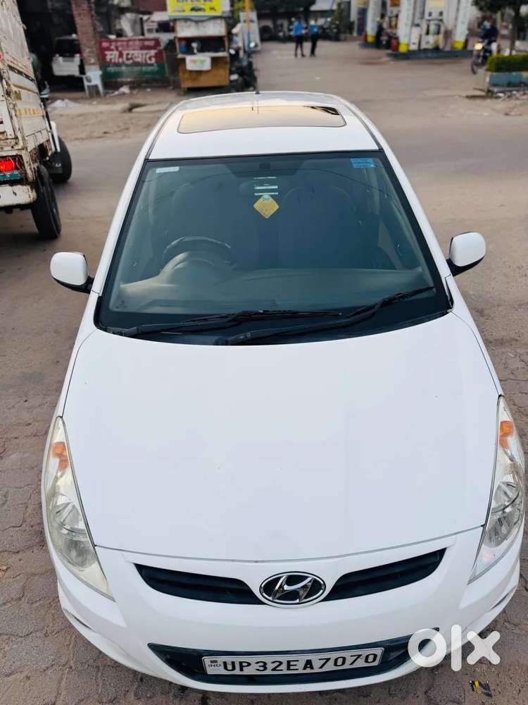 Hyundai I20 1.4 Asta Optional With Sunroof, 2012, Diesel