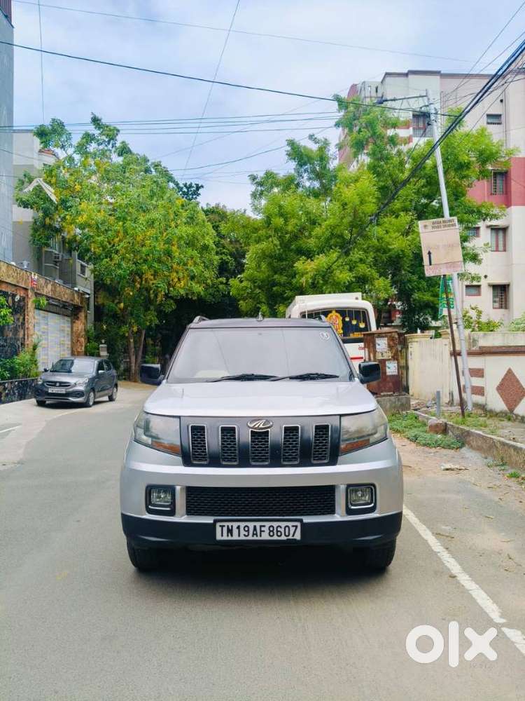 Mahindra Tuv 300 T10, 2018, Diesel