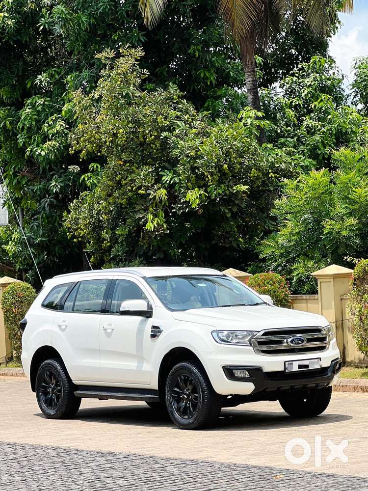 Ford Endeavour 3.2 Titanium At 4x4, 2016, Diesel